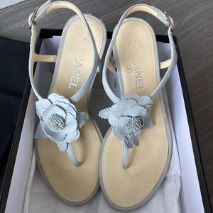 Chanel Blue Lambskin Camellia Flat Thong Sandals Size 36